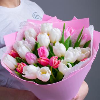 Букет из розовых тюльпанов 25 шт